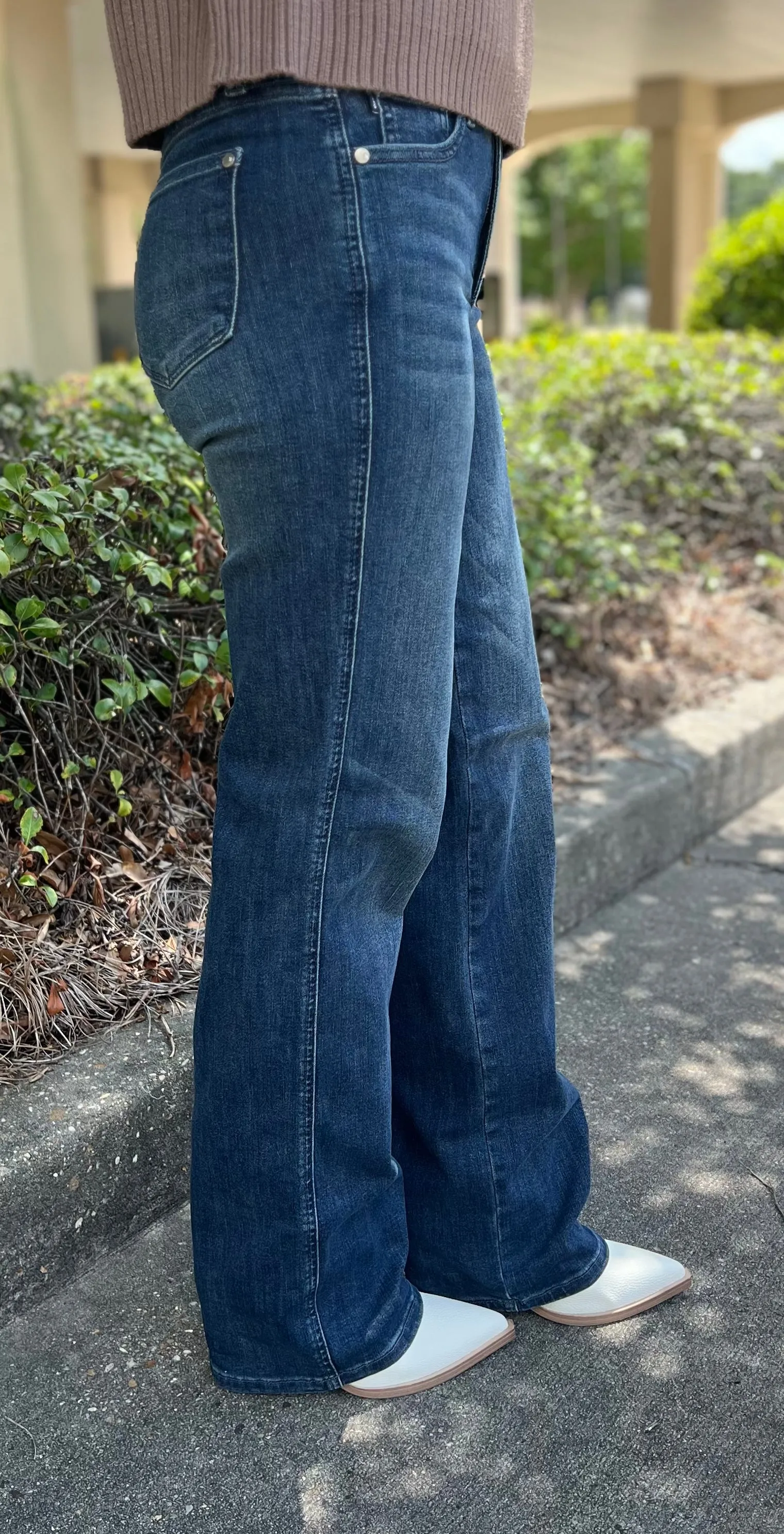 Just For Fun Judy Blue Mid Rise Tummy Control Classic Straight Leg Jeans